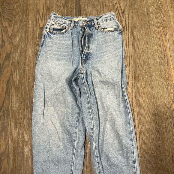 ASOS Denim Blue Light Wash High Waisted Raw Hem Slim Mom Jeans Size 28 - Picture 6 of 11